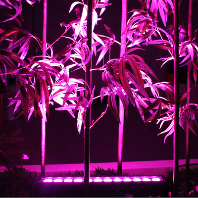 12X3W Lâmpada de lavagem de parede LED exterior IP65 impermeável DMX RGB LED Lâmpada de lavagem linear para iluminação de fachada de edifícios arquitetônicos