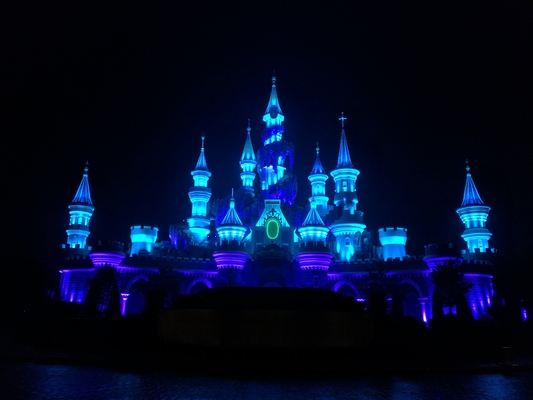 Alto brilho COB LED Luz de palco 200W RGBW 4 In1 Magic Par For Fantawild Cartoon Castle Projeto